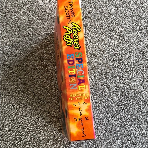 Travis Scott cereal - Picture 3 of 4